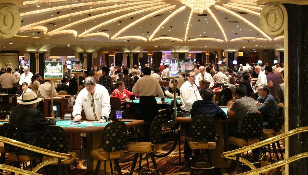 High Rollers v online kasinech: Odhalení světa online hráčů s vysokými sázkami